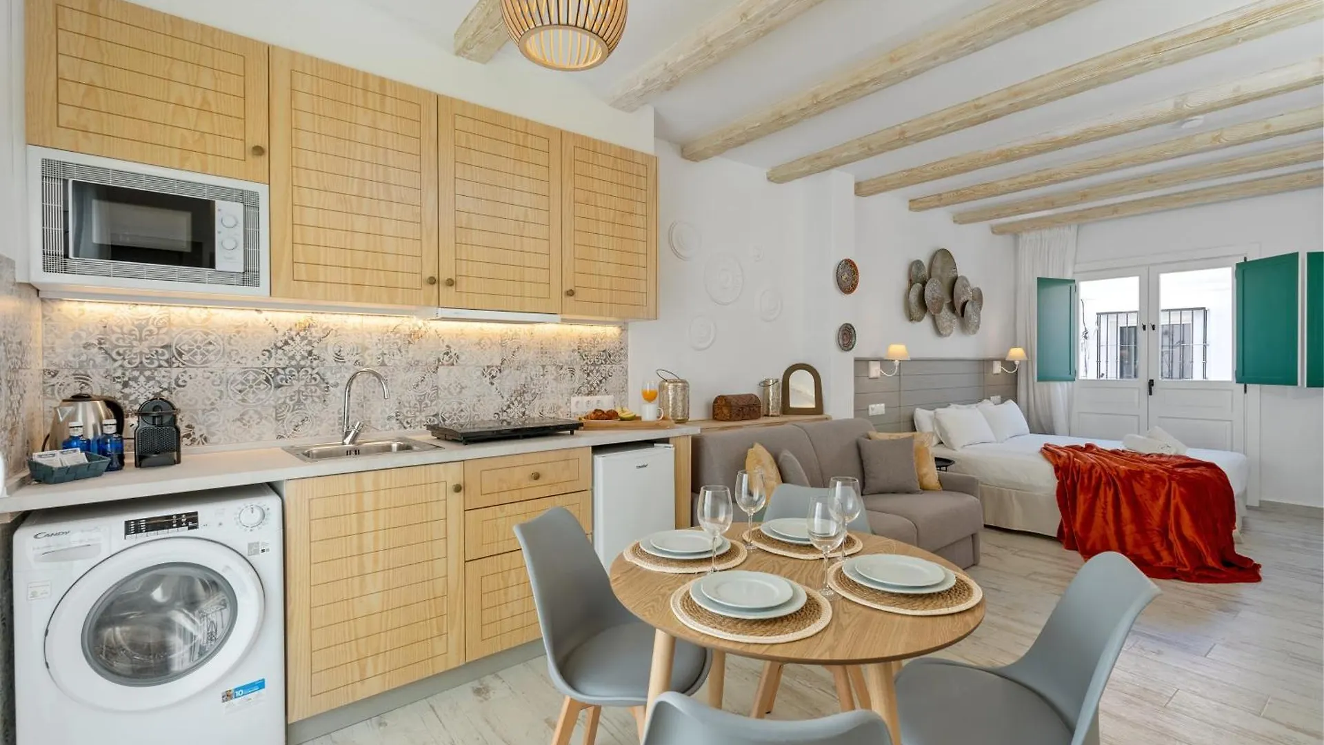 1 Casa De La Luz Centro De Estepona Home4U Appartamento